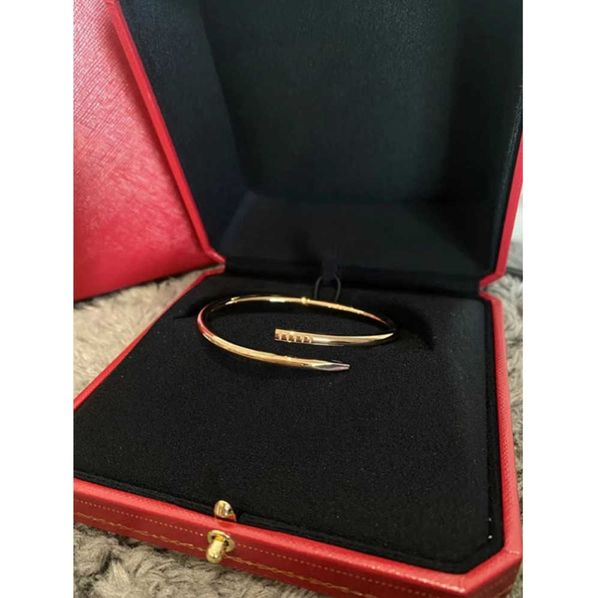 luxury classic nail bracelet love fashion cuff gold jewelry valentine's day gift, Black
luxury classic nail bracelet love fashion cuff gold jewelry valentine's day gift, Black