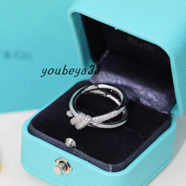 luxury brand bowknot designer band rings for women silver rose gold shining bling diamond crystal ring jewelry for women
luxury brand bowknot designer band rings for women silver rose gold shining bling diamond crystal ring jewelry for women