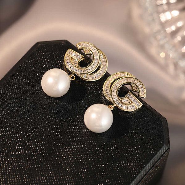 letter pearl earrings light luxury and elegant taste earrings new western style unique network red fashion earrings for women, Golden
letter pearl earrings light luxury and elegant taste earrings new western style unique network red fashion earrings for women, Golden