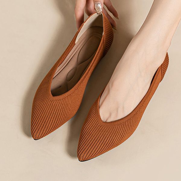 dress shoe's solid color flat shoes casual fashion breathable non slip rubber sole pointed pregnant women comfortable spring an 230818, Black
dress shoe's solid color flat shoes casual fashion breathable non slip rubber sole pointed pregnant women comfortable spring an 230818, Black
