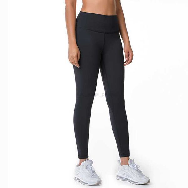 lu-n1903 yoga new double-sided sanded comfortable and breathable yoga pants female skin-friendly high waist buttocks nine-point pants
lu-n1903 yoga new double-sided sanded comfortable and breathable yoga pants female skin-friendly high waist buttocks nine-point pants