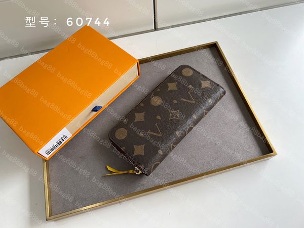 designer wallet m60744/60742 women wallet card holder single zipper zipper coin purse fashion classical men leather purse long wallets / old, Red;black
designer wallet m60744/60742 women wallet card holder single zipper zipper coin purse fashion classical men leather purse long wallets / old, Red;black