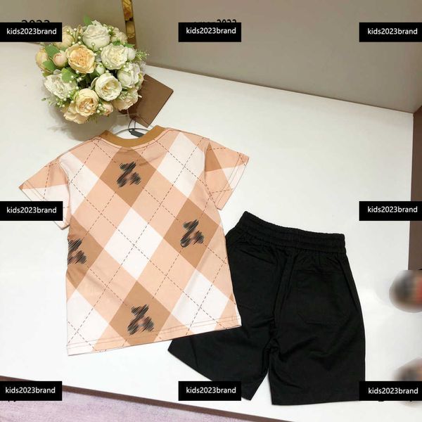 baby tracksuits kids tees sets 2pcs multi color plaid design short sleeved t-shirt and elastic waist shorts #multiple product, White
baby tracksuits kids tees sets 2pcs multi color plaid design short sleeved t-shirt and elastic waist shorts #multiple product, White