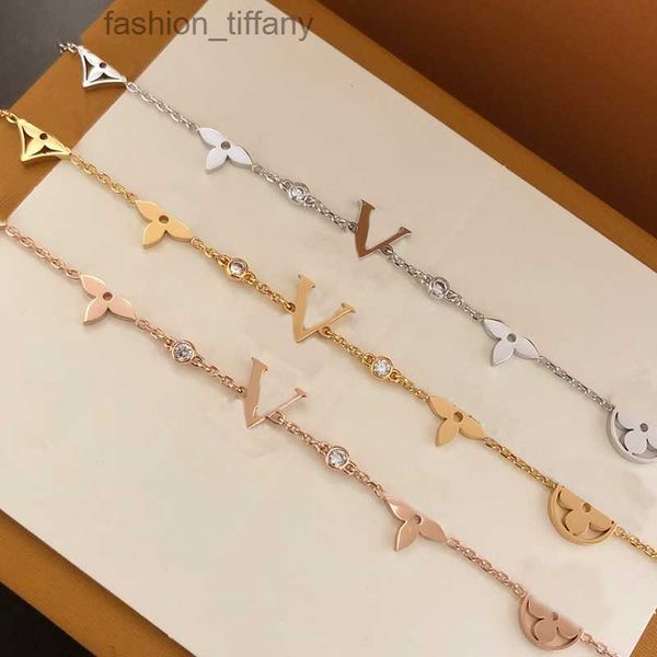 bracelet gold bracelet womens bracelet cufflinks designer letter jewelry diamond 18k gold plated charm bracelet lover giftantiallergy and no, Black
bracelet gold bracelet womens bracelet cufflinks designer letter jewelry diamond 18k gold plated charm bracelet lover giftantiallergy and no, Black