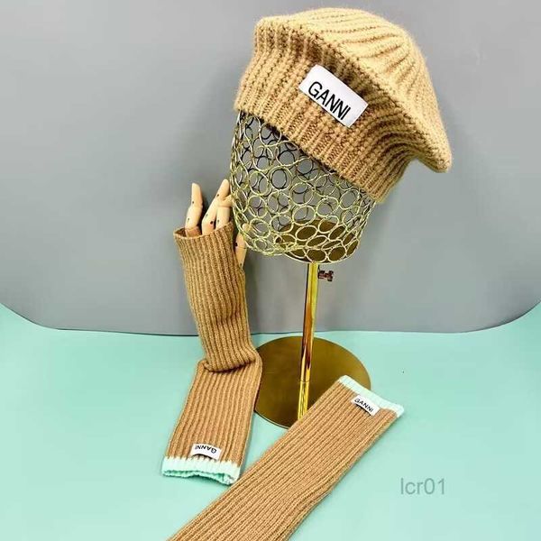a new multi-colored beret glove designed by 2023 designer matches the label of a dopamine girl for autumn and winter warmth 668, Blue;gray
a new multi-colored beret glove designed by 2023 designer matches the label of a dopamine girl for autumn and winter warmth 668, Blue;gray