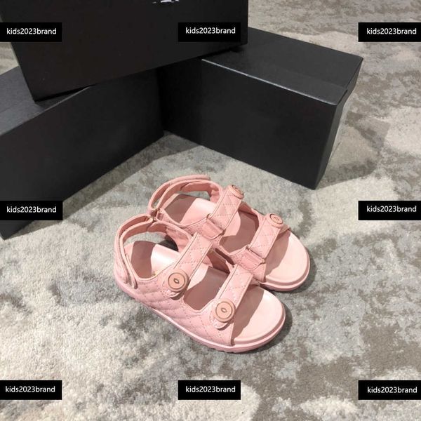 kids sandals girl slippers child shoes summer ankle-wrap cost price comfortable design box packaging children's size 26-35, Black;red 
kids sandals girl slippers child shoes summer ankle-wrap cost price comfortable design box packaging children's size 26-35, Black;red