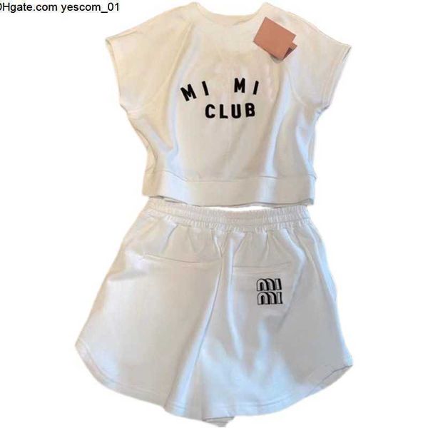 summer 2022 new womens tracksuits alphabet printed sleeveless short t-shirt high waist wide leg shorts two piece wear, Gray
summer 2022 new womens tracksuits alphabet printed sleeveless short t-shirt high waist wide leg shorts two piece wear, Gray
