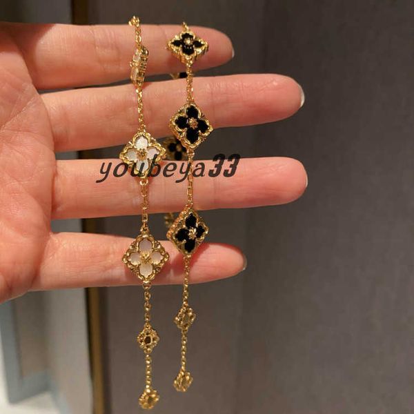 18k gold luxury clover designer charm bracelets for women retro vintage italy brand diamond bracelet bangle party wedding jewelry, Golden;silver
18k gold luxury clover designer charm bracelets for women retro vintage italy brand diamond bracelet bangle party wedding jewelry, Golden;silver