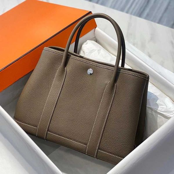 designer tote luxury lady garden 2023 party bag trendy calfskin taupe handbags women casual totes wallet 7u6h
designer tote luxury lady garden 2023 party bag trendy calfskin taupe handbags women casual totes wallet 7u6h