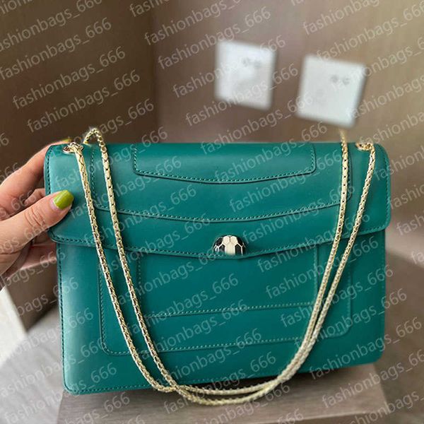 snakehead crossbody bag women chain snakes handbags purse cowhide leather interior zip pocket fashion flap shoulder messenger bags solid col
snakehead crossbody bag women chain snakes handbags purse cowhide leather interior zip pocket fashion flap shoulder messenger bags solid col