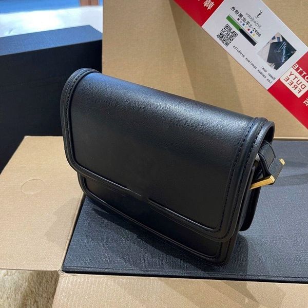 designer shoulder bag women crossbody bags letter tofu buns fashion plain leather messenger purse luxurious mini flap small handbag adjustab
designer shoulder bag women crossbody bags letter tofu buns fashion plain leather messenger purse luxurious mini flap small handbag adjustab