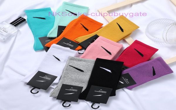 fashion men039s hook brand socks classic middle tube sports moisture absorption sock casual men women luxury wear medium short 2757955, Black
fashion men039s hook brand socks classic middle tube sports moisture absorption sock casual men women luxury wear medium short 2757955, Black