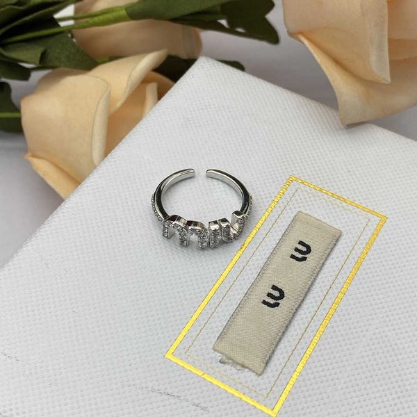 

Top Designer MIUMIU Fashion Open Ring New Letter Full Diamond Cute and Sweet Women Designed High Grade and Valentine's Day gift Light luxury Accessories Jewelry