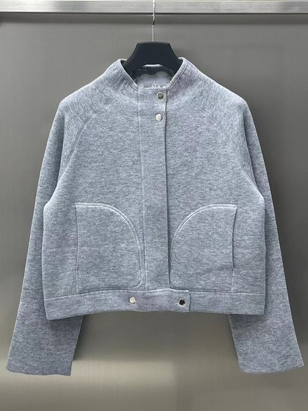women's jackets designer vintage knit cashmere straight cardigan coat fashion luxury allinone jacket for autumn and winter 230817, Black;brown
women's jackets designer vintage knit cashmere straight cardigan coat fashion luxury allinone jacket for autumn and winter 230817, Black;brown