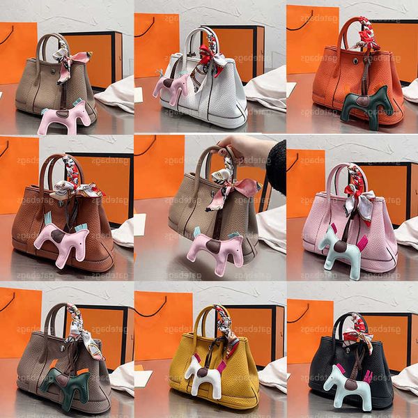 luxurious bag women's handbag garden party bag designers bags totes large size crossbody purse womens tote mini accessorize with colorf
luxurious bag women's handbag garden party bag designers bags totes large size crossbody purse womens tote mini accessorize with colorf