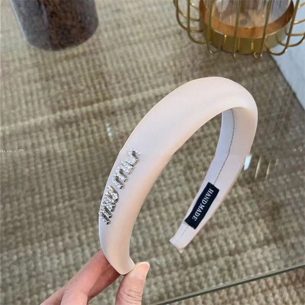mi hairband women's french style hairband headwear simple wash face narrow headband hairband accessories, Golden;silver
mi hairband women's french style hairband headwear simple wash face narrow headband hairband accessories, Golden;silver