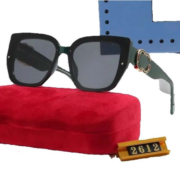 fashion designer women sunglasses letter mens sunglasses ladies goggle senior eyewear for man eyeglasses with box frame vintage, White;black
fashion designer women sunglasses letter mens sunglasses ladies goggle senior eyewear for man eyeglasses with box frame vintage, White;black