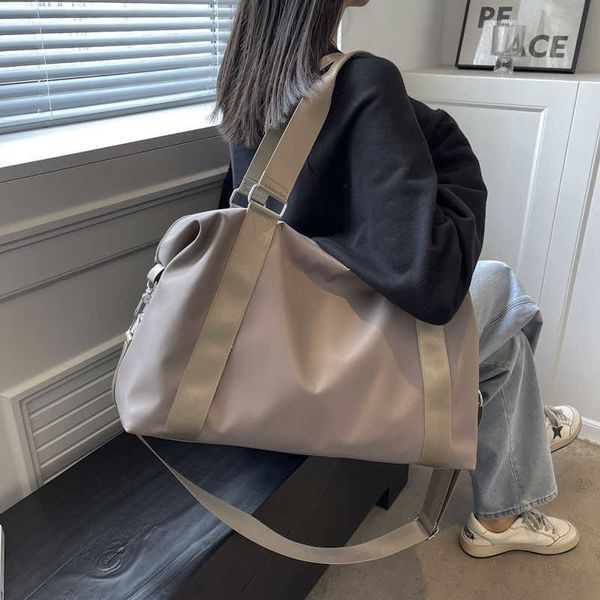 new large capacity business travel oblique straddle bag single shoulder lightweight sports fitness bag wet and dry separation handheld lugga
new large capacity business travel oblique straddle bag single shoulder lightweight sports fitness bag wet and dry separation handheld lugga