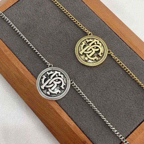 fashion designer alexander queen ka wo round brand necklace for women with a high grade style individualized temperament and double soul sna, Black
fashion designer alexander queen ka wo round brand necklace for women with a high grade style individualized temperament and double soul sna, Black