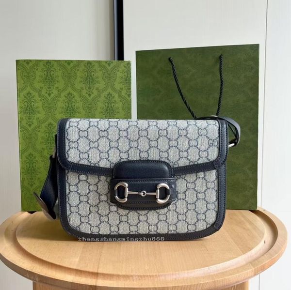 classic messenger handbag exquisite designer leather bag saddle bag women shoulder bag luxurys handbag large capacity purse cross body bag s
classic messenger handbag exquisite designer leather bag saddle bag women shoulder bag luxurys handbag large capacity purse cross body bag s