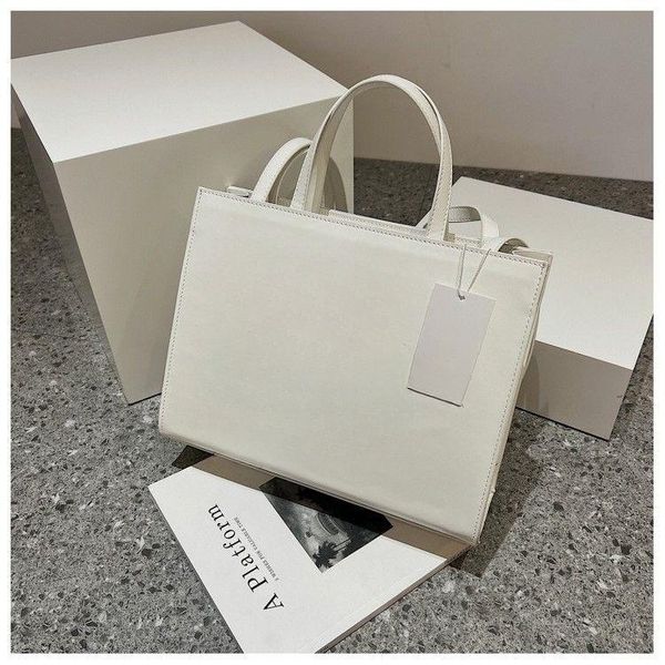 women bags designer handbags women's fashion one shoulder messenger tote bag pu shoulder bag summer crossbody shopping bag designer pur
women bags designer handbags women's fashion one shoulder messenger tote bag pu shoulder bag summer crossbody shopping bag designer pur