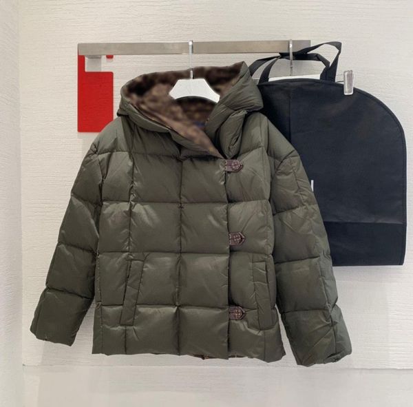 down jacket outerwear winter jacket classic coats winters parkas designer parka women jackets with luxury brand outwea6617645, Black
down jacket outerwear winter jacket classic coats winters parkas designer parka women jackets with luxury brand outwea6617645, Black
