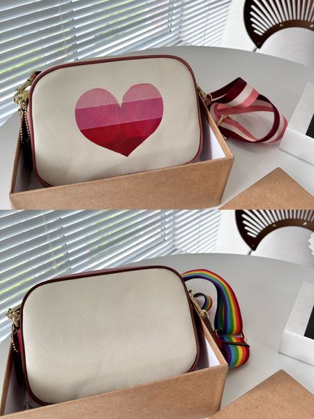 designer camera bag handbag shoulder bag crossbody bag purse messenger retro bag tote bag cute mini love heart fashion bag for young women
designer camera bag handbag shoulder bag crossbody bag purse messenger retro bag tote bag cute mini love heart fashion bag for young women
