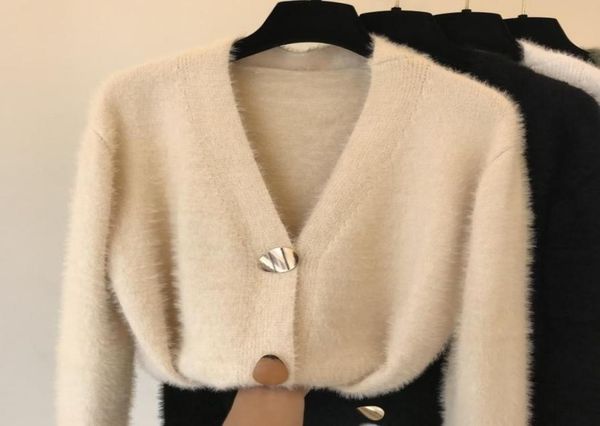 autumn winter vneck knitted cardigan imitation cashmere sweater coat hand knit mohair jacket long faux mane fur 2010309860194, White;black
autumn winter vneck knitted cardigan imitation cashmere sweater coat hand knit mohair jacket long faux mane fur 2010309860194, White;black