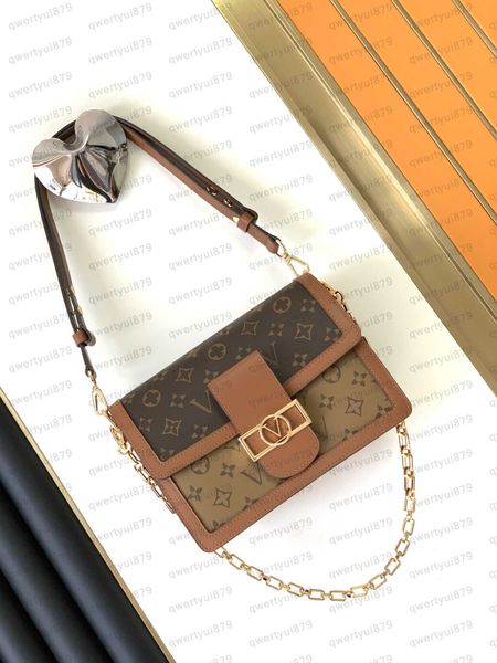 shoulder bags designer bag shell bag louisvuitton bag embroidery thread embossing leather classic ladies handbag women cossbody handbag
shoulder bags designer bag shell bag louisvuitton bag embroidery thread embossing leather classic ladies handbag women cossbody handbag