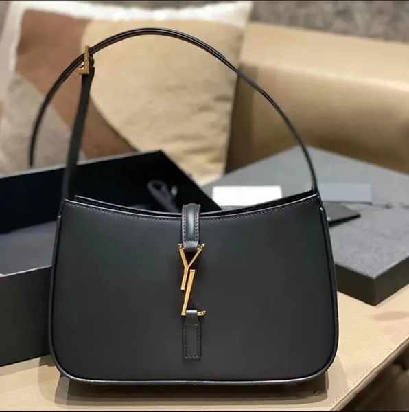 designer shoulder bag luxury handbag, underarm bag, women's men's handbag, crossbody bag, shoulder bag, leather stray bag, designe
designer shoulder bag luxury handbag, underarm bag, women's men's handbag, crossbody bag, shoulder bag, leather stray bag, designe