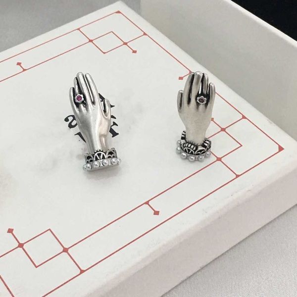fashion designer alexander queen ghost claw earrings for women with a and personalized brass plating ghost hand design earrings, Golden
fashion designer alexander queen ghost claw earrings for women with a and personalized brass plating ghost hand design earrings, Golden