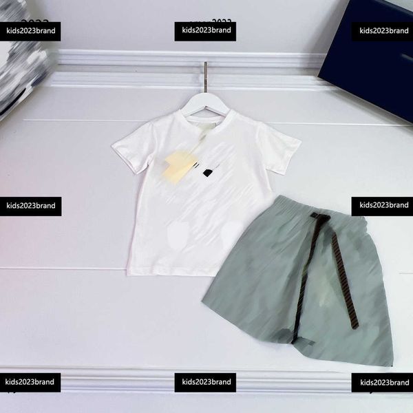 tracksuits designer baby clothing sets boys sporty suits 2pcs animal print t-shirt and lace up shorts new arrival, White
tracksuits designer baby clothing sets boys sporty suits 2pcs animal print t-shirt and lace up shorts new arrival, White