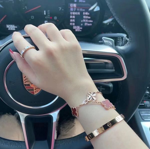 luxury bracelets clover bracelets for women bracelets designer bracelet five flowers for woman designer jewelry four leaf bracelets natural, Black
luxury bracelets clover bracelets for women bracelets designer bracelet five flowers for woman designer jewelry four leaf bracelets natural, Black