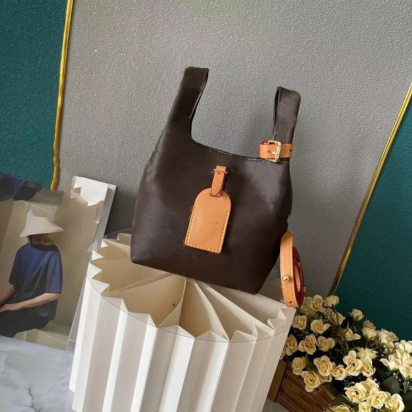 luxurys designers bags woman fashion double bread clutch shoulder bags chain bag #6633886666
luxurys designers bags woman fashion double bread clutch shoulder bags chain bag #6633886666