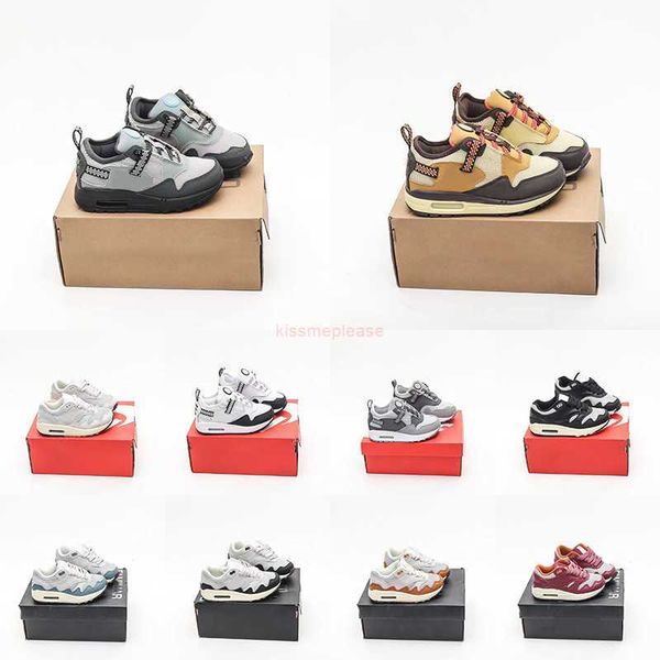 and 2022 kids gril shoes 87s sport boy sneakers designer brand baby toddler classic runner trainers children outdoor sports shoe eur 28-35, Black
and 2022 kids gril shoes 87s sport boy sneakers designer brand baby toddler classic runner trainers children outdoor sports shoe eur 28-35, Black