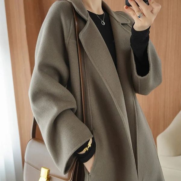 womens wool blends autumnwinter coat mid length knee versatile woolen jacket 230818, Black
womens wool blends autumnwinter coat mid length knee versatile woolen jacket 230818, Black