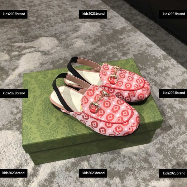 kids sandals girl slippers child shoes fashion classic letters design summer metal accessories decoration box packaging children' size, Black;grey
kids sandals girl slippers child shoes fashion classic letters design summer metal accessories decoration box packaging children' size, Black;grey