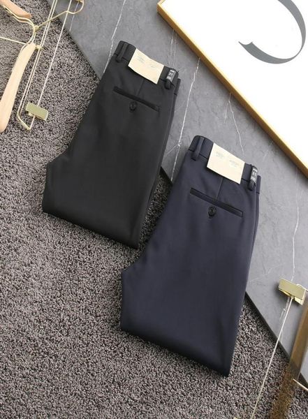 luxury business mens pants autumn and winter latest comfortable stretch material solid color design brand designer pants8156398, Black
luxury business mens pants autumn and winter latest comfortable stretch material solid color design brand designer pants8156398, Black