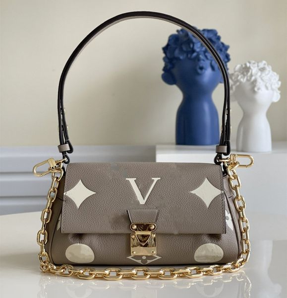 women baguettes bag favorite handbag l chain hobos tote designer shoulder crossbody wallet luxury quality leather monograms messenger purse
women baguettes bag favorite handbag l chain hobos tote designer shoulder crossbody wallet luxury quality leather monograms messenger purse