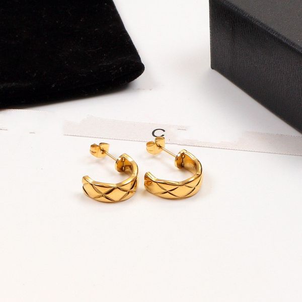 high polished luxury logo engrave designer small grid c hoop 316l stainless steel 18k gold rose silver women earrings girls love wedding jew, Golden;silver
high polished luxury logo engrave designer small grid c hoop 316l stainless steel 18k gold rose silver women earrings girls love wedding jew, Golden;silver