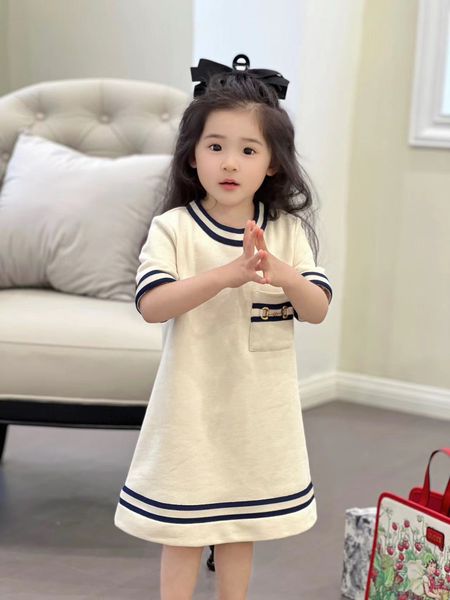 autumn kid girl white clothing sets athletic run fashion designer baby girl white boutique clothes set 100-150cm send with box, Red;yellow
autumn kid girl white clothing sets athletic run fashion designer baby girl white boutique clothes set 100-150cm send with box, Red;yellow
