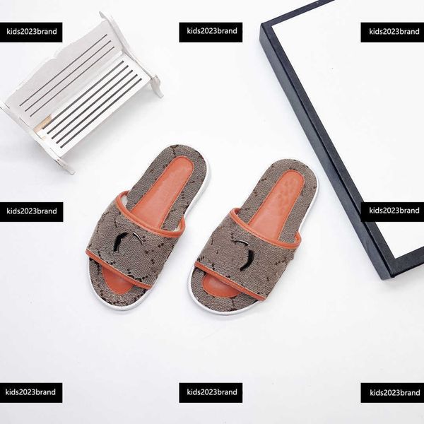 designer kids sandals girl fashion metallic letter slippers child shoes boys shoes summer baby slides box packaging children' size 26, Black;grey
designer kids sandals girl fashion metallic letter slippers child shoes boys shoes summer baby slides box packaging children' size 26, Black;grey