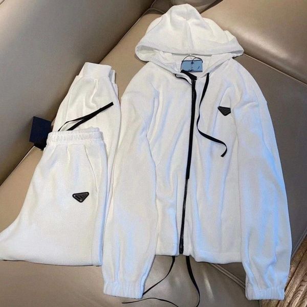 designer tracksuit mens womens suit classical pant cardigan hoodie simple casual two piece sets pants tracksuit high streemt element womens, White
designer tracksuit mens womens suit classical pant cardigan hoodie simple casual two piece sets pants tracksuit high streemt element womens, White