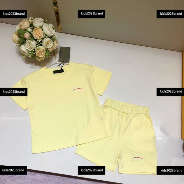 tracksuits designer kid sets minimalist solid color baby suit size 90-150 cm 2pcs round neck t-shirt and shorts april10, White
tracksuits designer kid sets minimalist solid color baby suit size 90-150 cm 2pcs round neck t-shirt and shorts april10, White