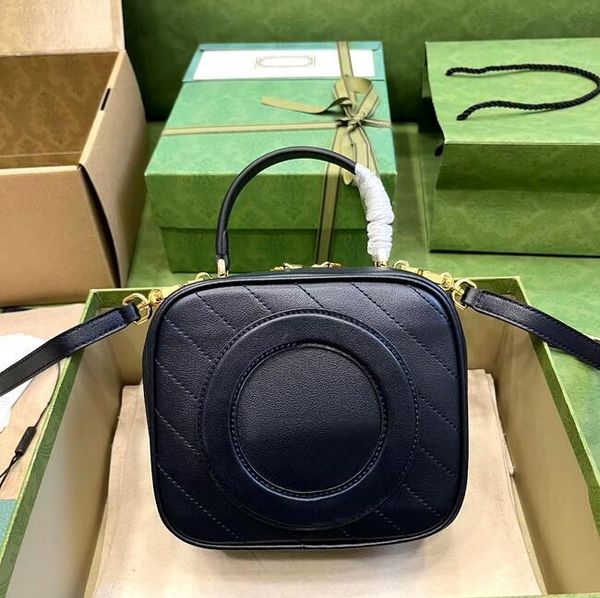 fashion genuine leather blondie large tote bag luxury shoulder clutch double letter designer duffle bags womens saddle with strap round hand
fashion genuine leather blondie large tote bag luxury shoulder clutch double letter designer duffle bags womens saddle with strap round hand