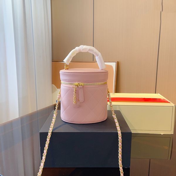 2023 fashion casual women's spring and summer rhomboid chain handbag single shoulder crossbody bag
2023 fashion casual women's spring and summer rhomboid chain handbag single shoulder crossbody bag