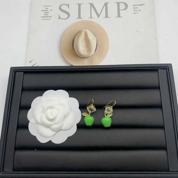 brand designer miumiu earrings fashion new christmas eve green temperament crystal full diamond earhook premium sweet earrings light luxury, Golden
brand designer miumiu earrings fashion new christmas eve green temperament crystal full diamond earhook premium sweet earrings light luxury, Golden