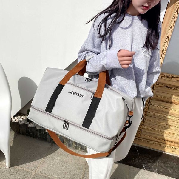 yoga bag with large capacity lightweight dry wet separation fitness bag one shoulder crossbody portable short distance travel bag 
yoga bag with large capacity lightweight dry wet separation fitness bag one shoulder crossbody portable short distance travel bag