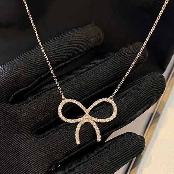 tiffay bow necklace fan bingbing same sterling silver plated 18k gold large full diamond pendant female collar chain, Black
tiffay bow necklace fan bingbing same sterling silver plated 18k gold large full diamond pendant female collar chain, Black