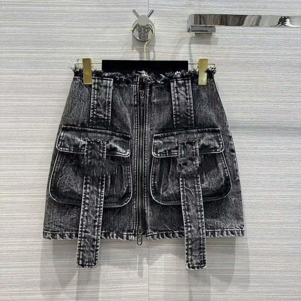 2023 graphite washed skirt denim fashion all match women big pocket high waist summer style, Black
2023 graphite washed skirt denim fashion all match women big pocket high waist summer style, Black